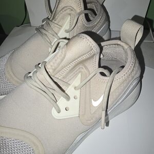 Nike Beige and White Sneakers